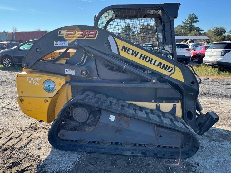 2014-new-holland-c238-image-6
