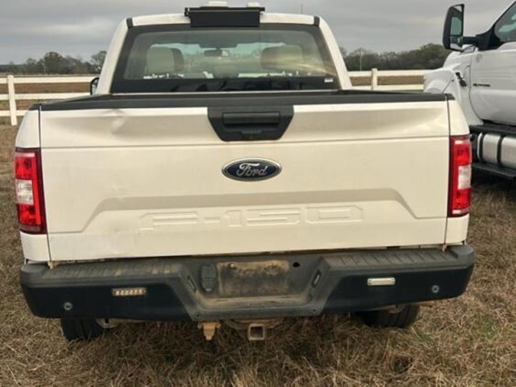 2019-ford-f150-image-4
