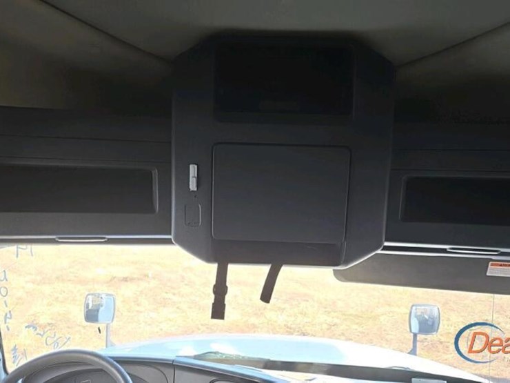 2015-international-prostar-image-39