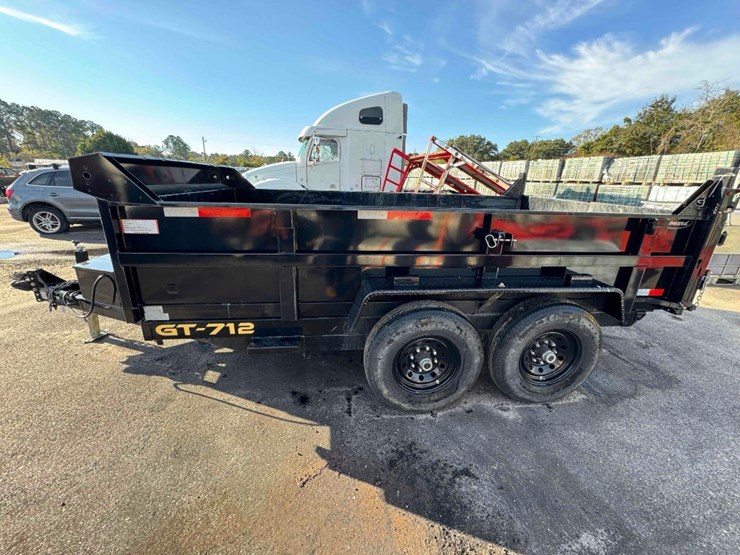 dump-trailer-image-4