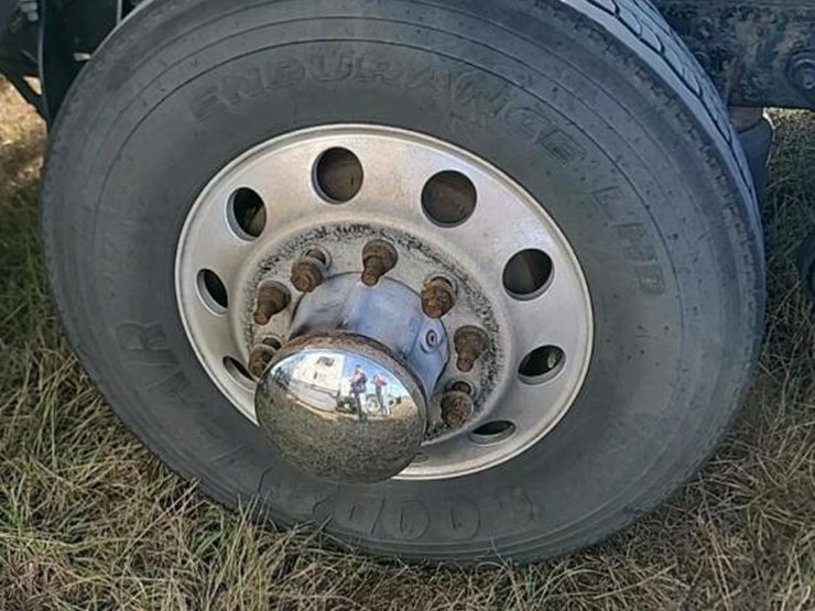 2016-international-prostar-image-17