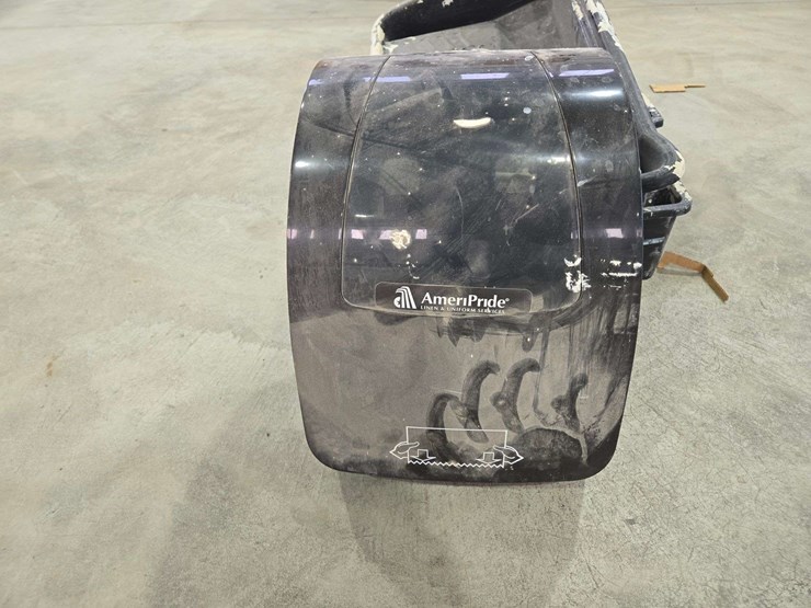 (2)-paint-roller-pads,-paint-roller-top,-paper-towel-dispenser-image-5