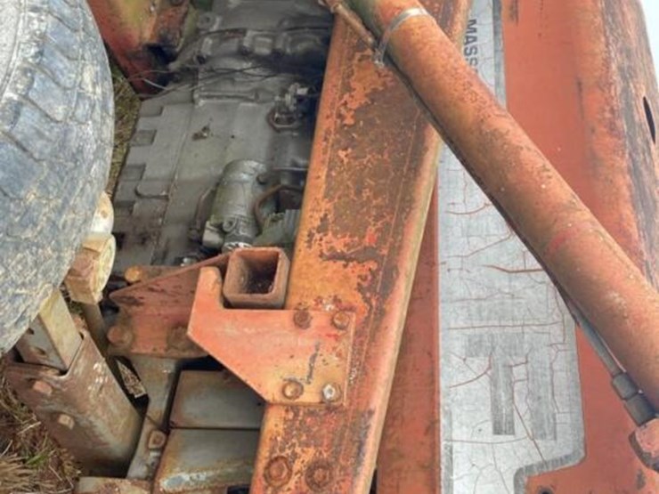 massey-ferguson-275-image-7