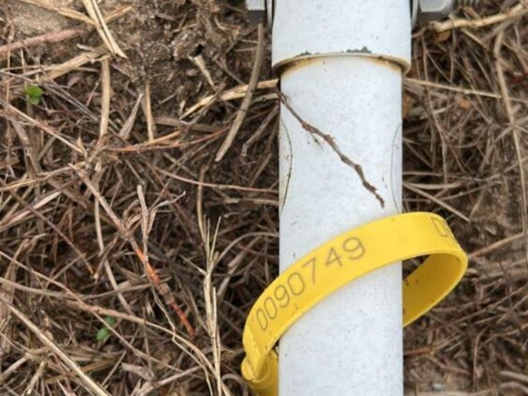 prime-design-ergo-rack-and-tool-box-mounted-on-pipe-image-8