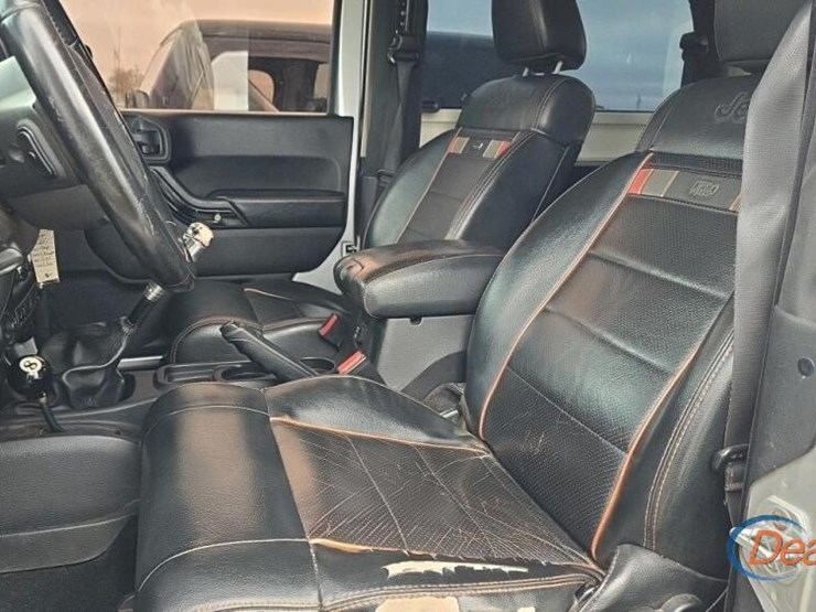 jeep-wrangler-image-16