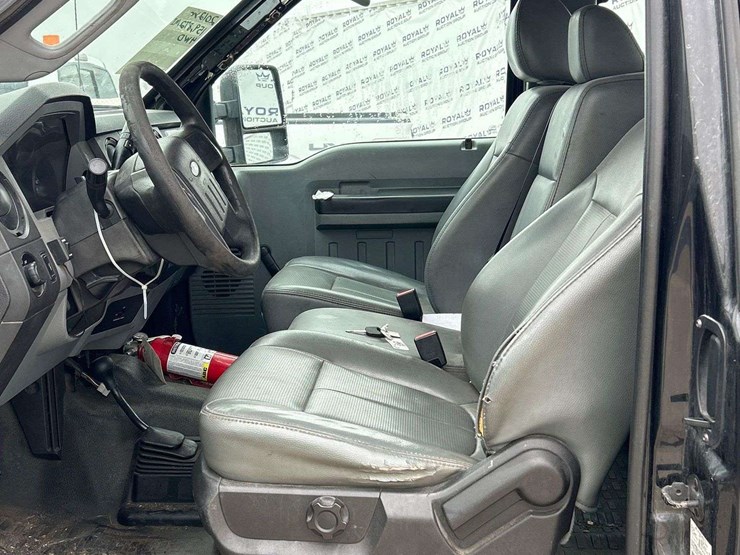 2012-ford-f350-image-12