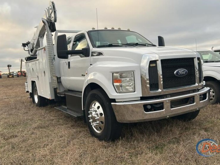 ford-f750-image-1