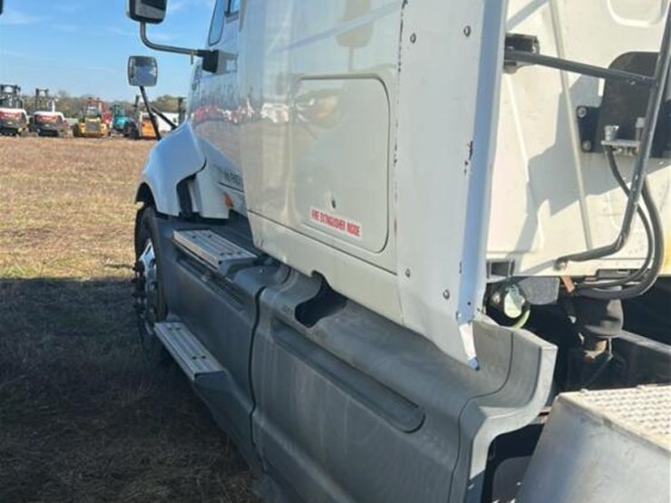 2015-international-prostar-image-19