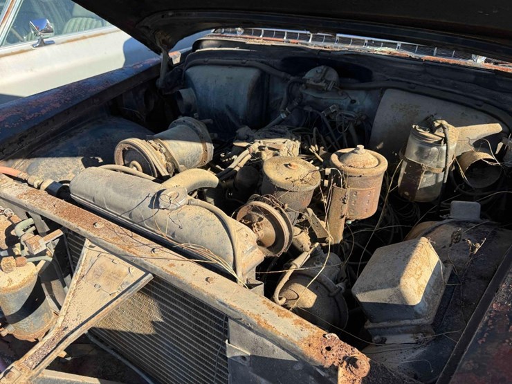 1951-cadillac-fleetwood-image-15