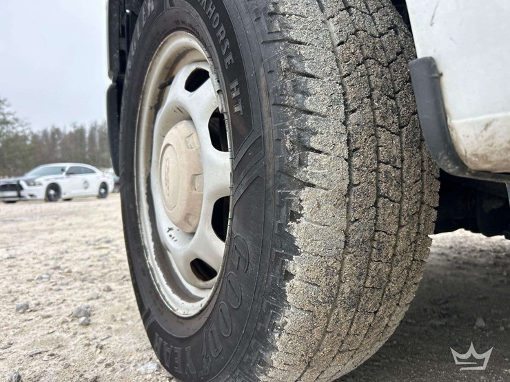 2017-ford-f150-image-25