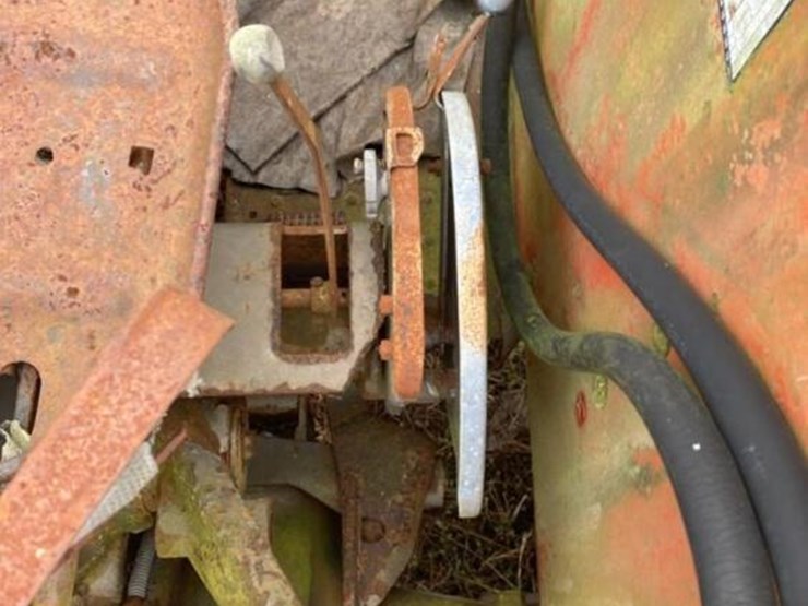 massey-ferguson-275-image-14