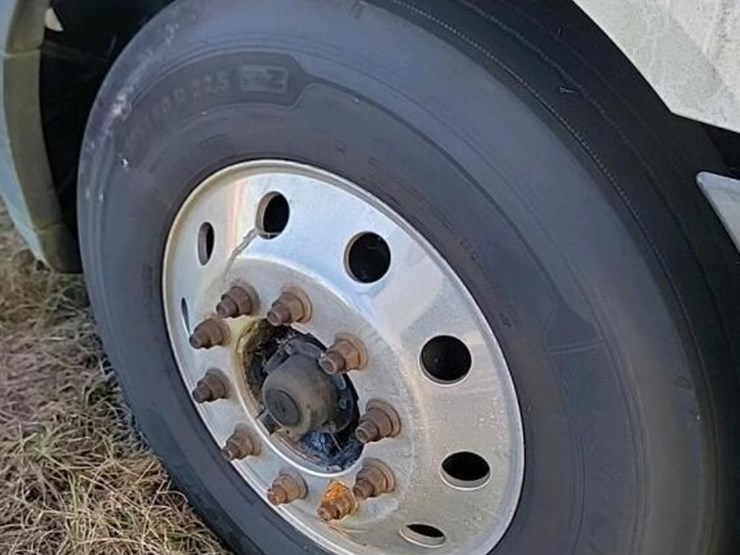 2016-international-prostar-image-23