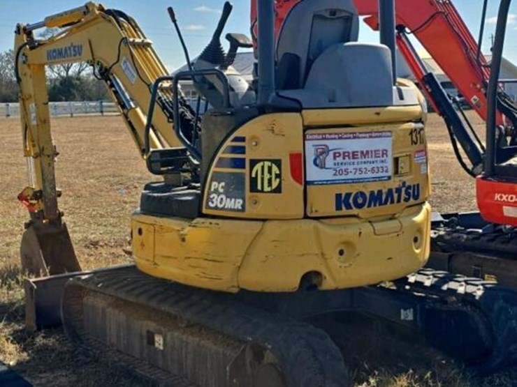 komatsu-pc30mr-5-image-9