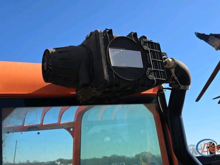 2014-jlg-g6-42a-image-16