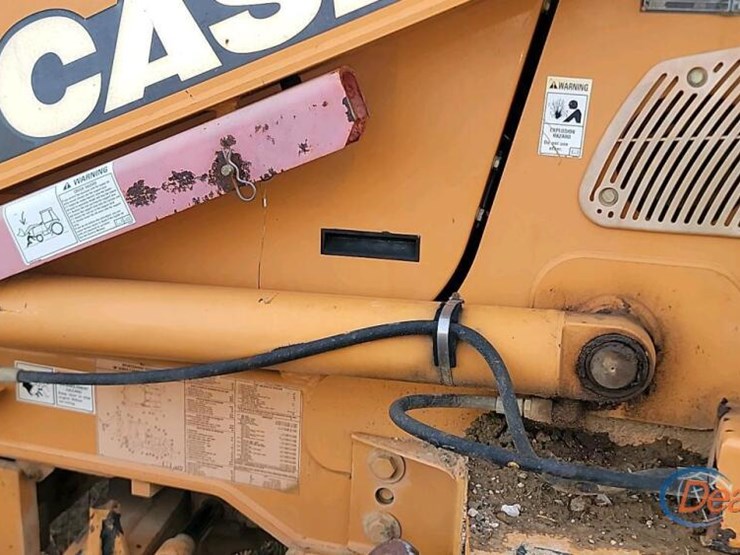 2010-case-590sm-image-22