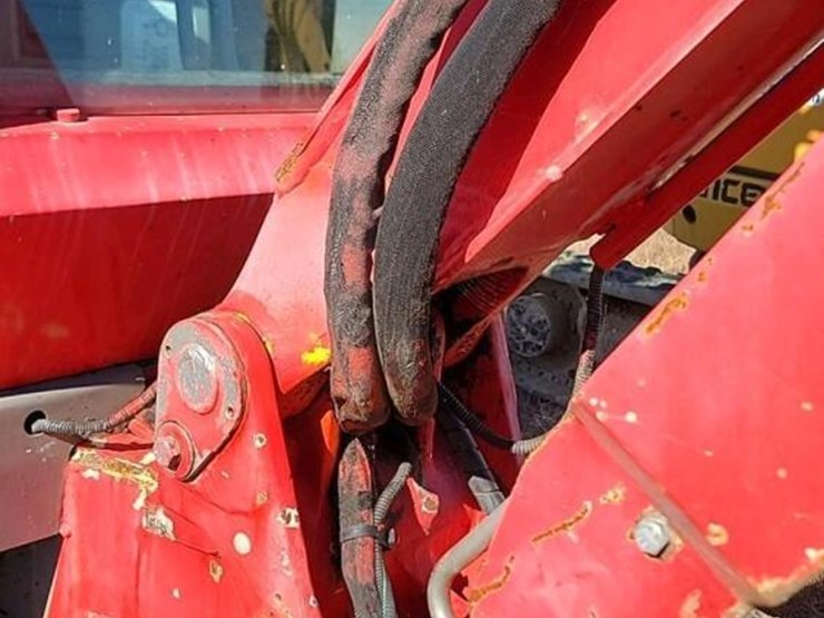 2013-yanmar-vio25-4-image-9