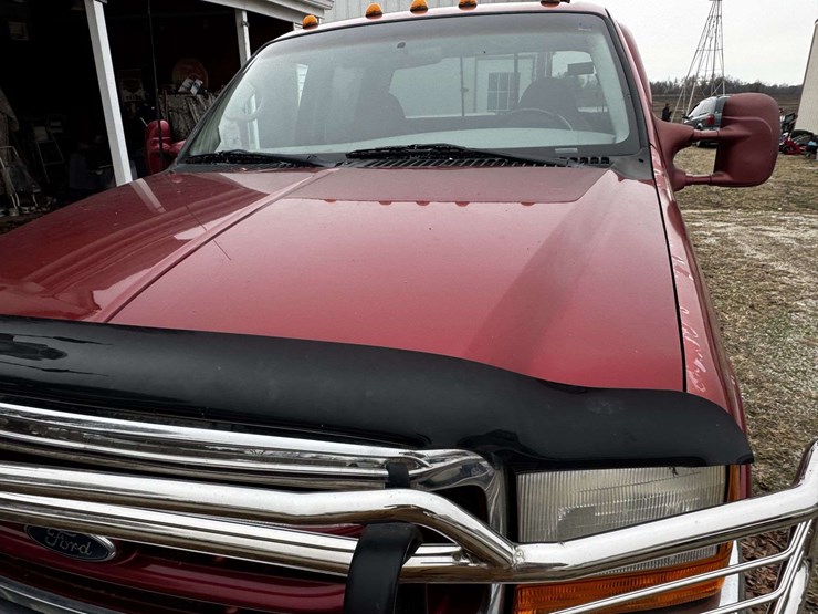 ford-f350-xlt-image-10