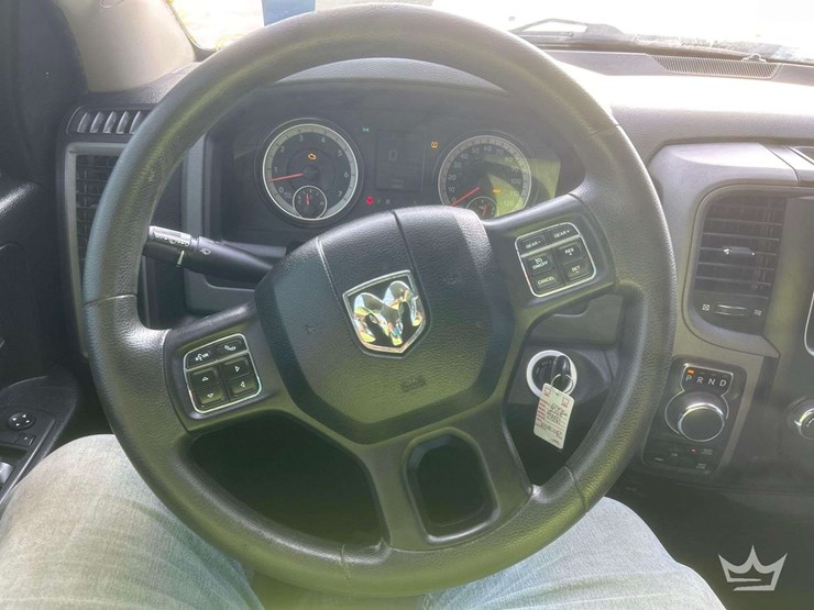 2018-dodge-1500-image-17