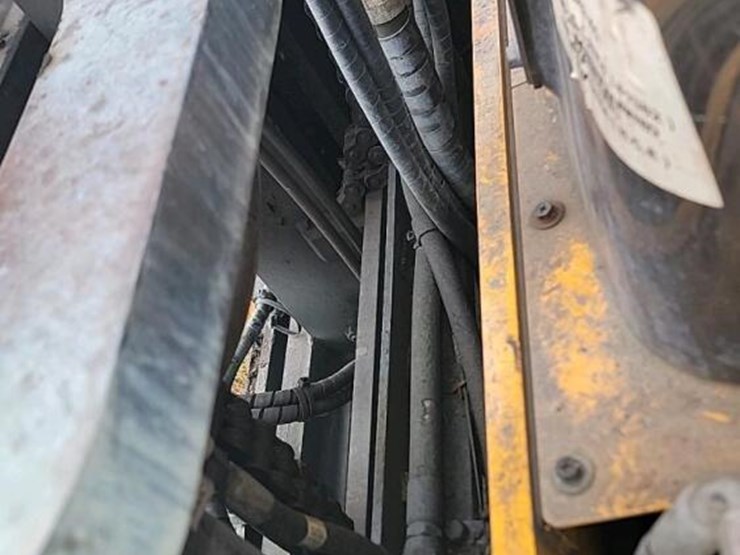 2020-hyundai-70d-9-image-13