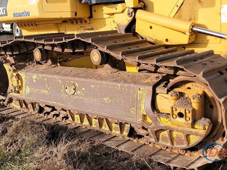 2016-komatsu-d61pxi-23-image-10