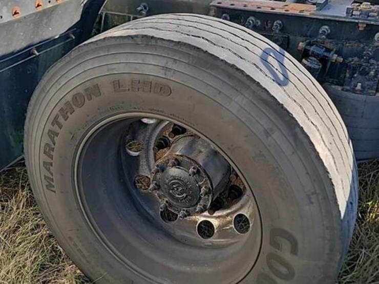 2016-international-prostar-image-13