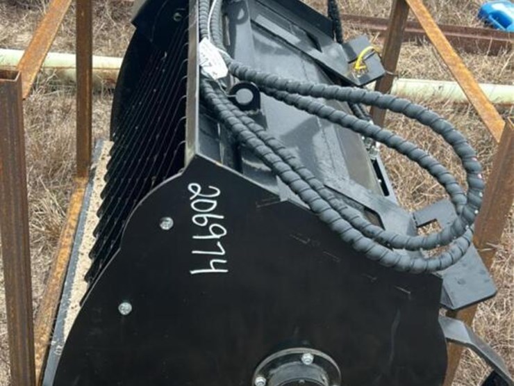 unused-future-mb27-mixing-bucket,-s/n-251099-image-2