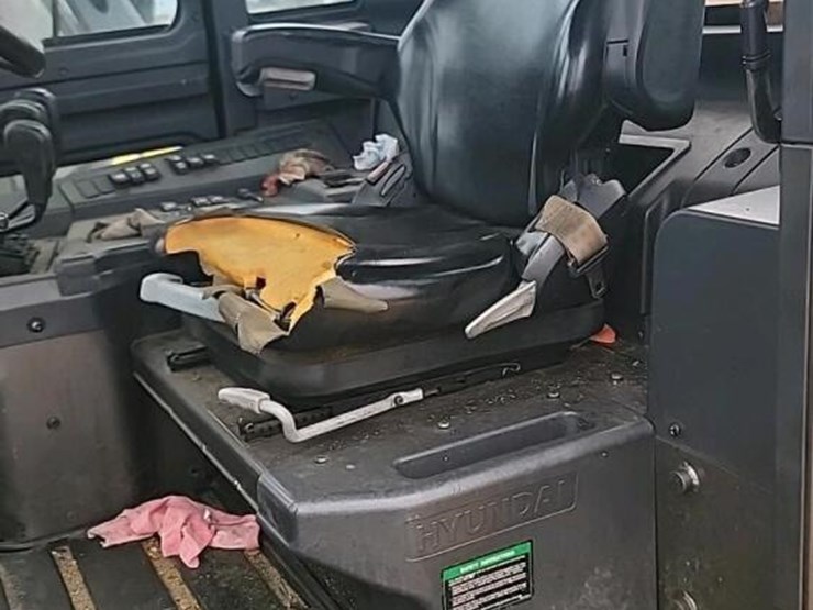 hyundai-80d-9-image-21