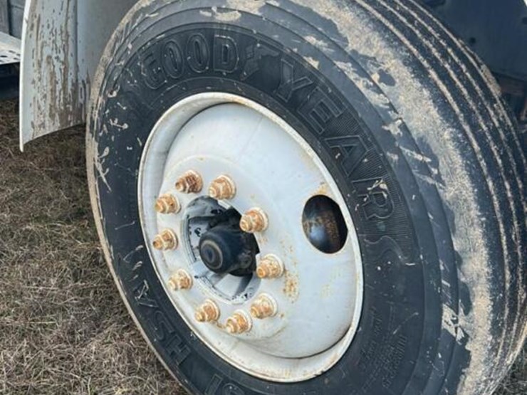 sterling-m8500-image-5