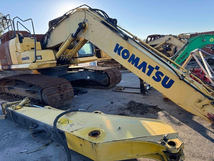 komatsu-pc240-image-6