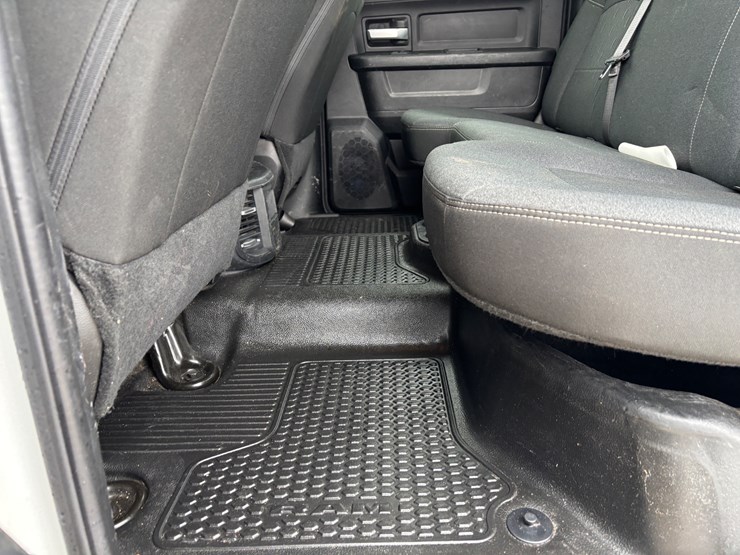 dodge-ram-2500-image-12