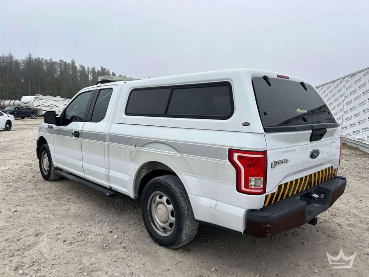 2017-ford-f150-image-4