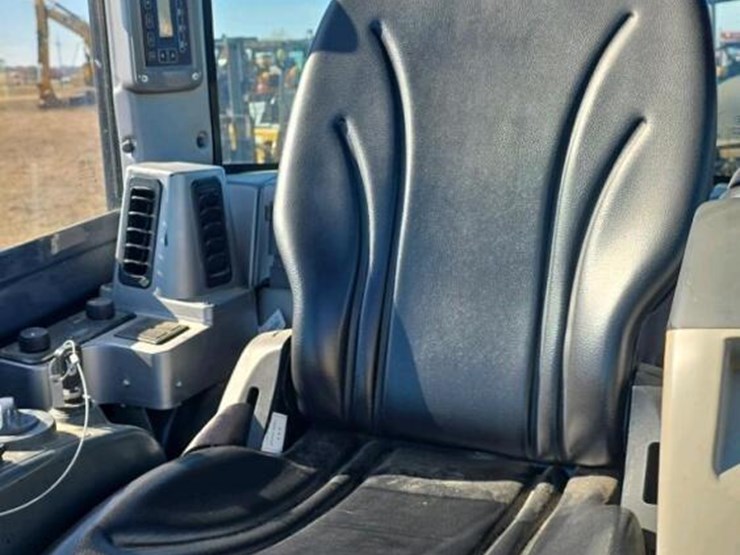 2021-sunward-swe35uf-image-18