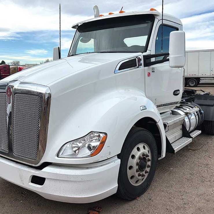 2016 KENWORTH T680