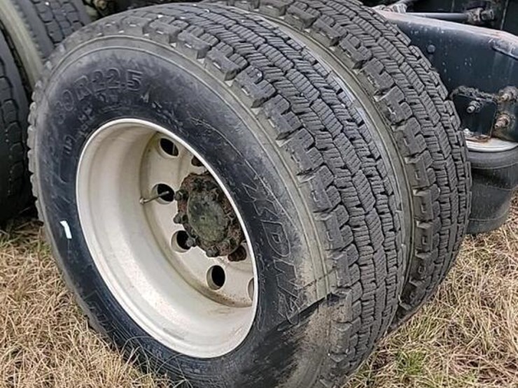 international-prostar-image-12