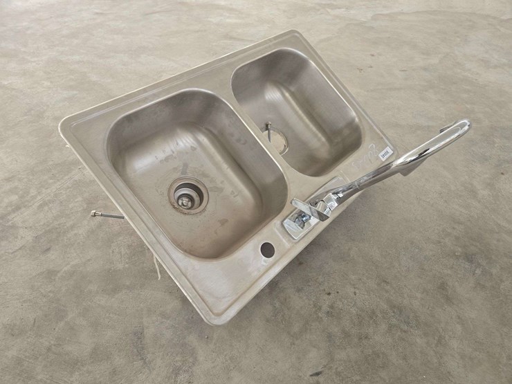 stainless-steel-sink-image-5