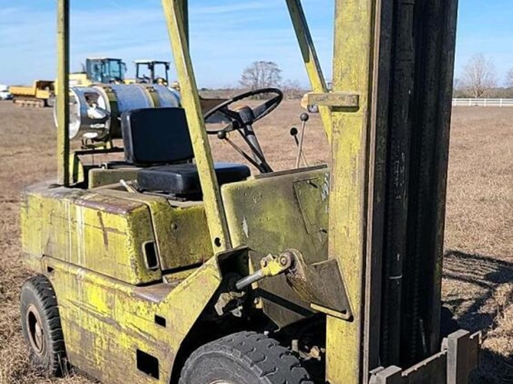 clark-c500y40-image-1