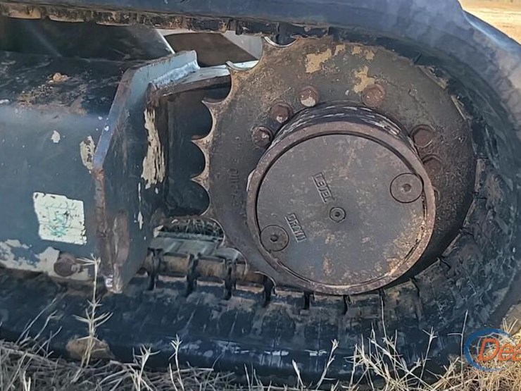 komatsu-pc27mr-3-image-21