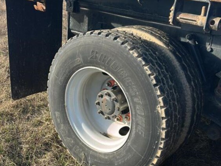 kenworth-t800-image-16