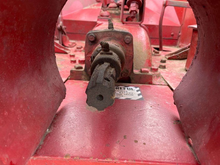 mccormick-deering-w-30-wide-front-on-rubber-image-36