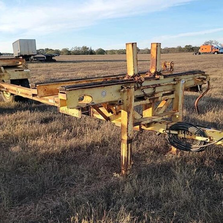 POLE TRAILER (NO TITLE - BILL OF SALE ONLY): YELLOW, PINTLE HITCH