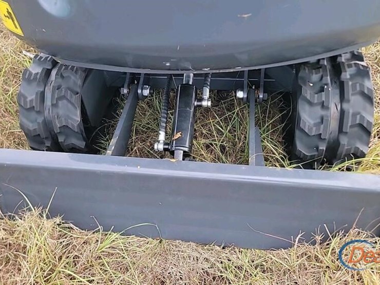 unused-2025-cfg-qk16r-mini-excavator,-s/n-20259031443:-15hp-gas-eng.,-blade,-bkt.,-hyd.-thumb-image-4