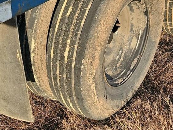 2008-norris-40'-gooseneck-trailer,-s/n-1n9fs40278c097275:-8.5'-wide,-ramps-image-5