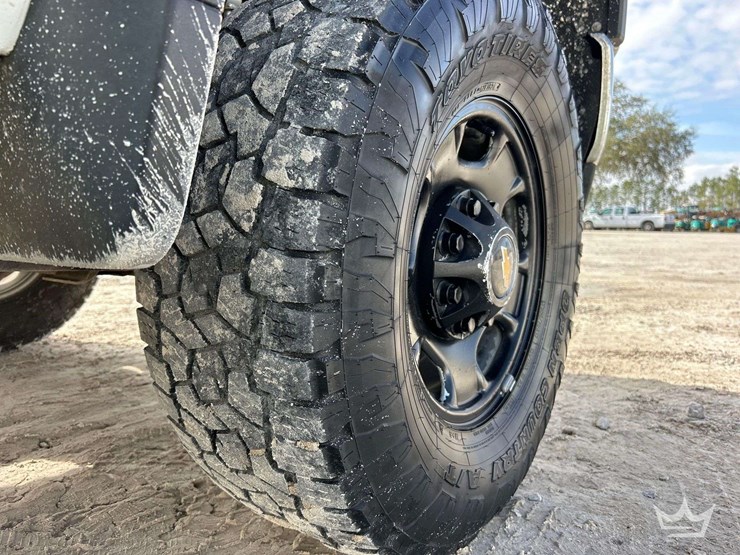 2021-chevrolet-silverado-2500-image-28