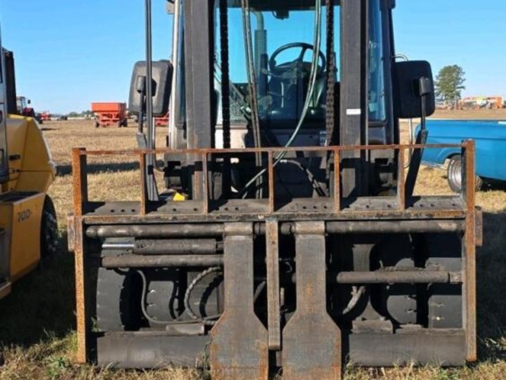 hyundai-70d-9-image-2