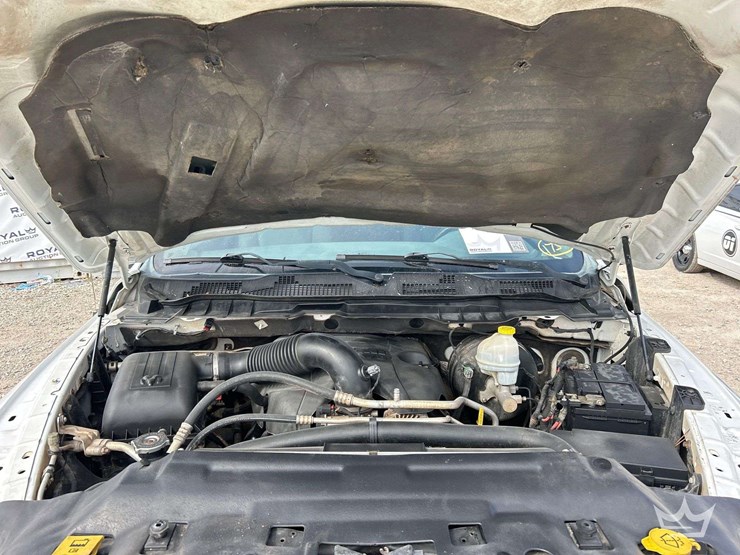 2015-dodge-1500-image-7