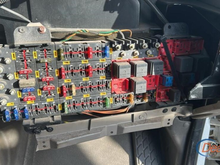 sterling-m8500-image-8