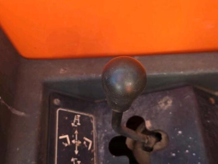 2014-jlg-g6-42a-image-19