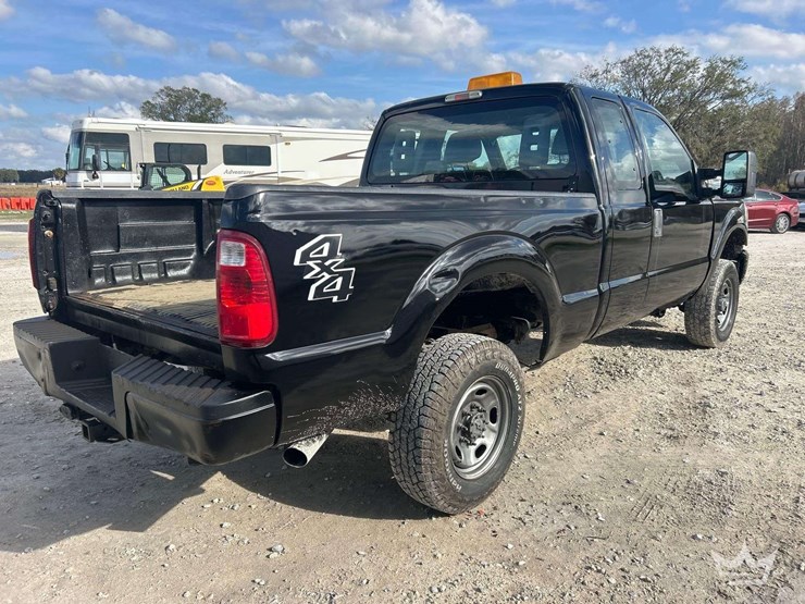 2012-ford-f-350-4x4-ext.-cab-pickup-truck-image-3