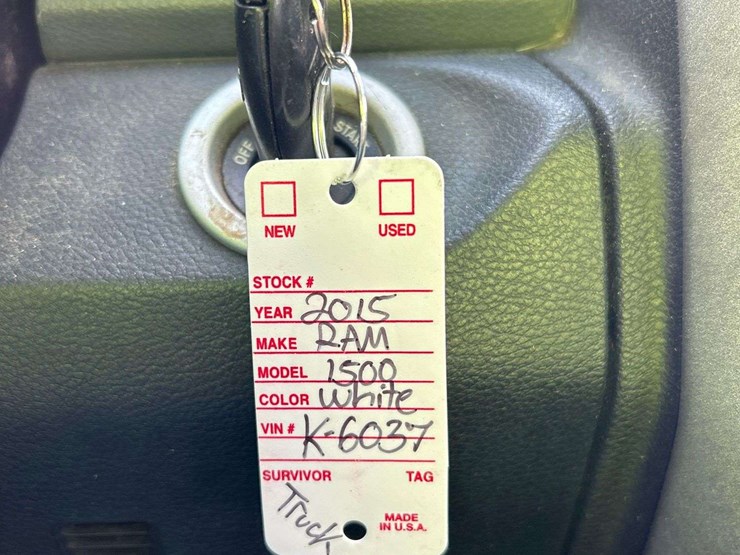 2015-dodge-1500-image-29