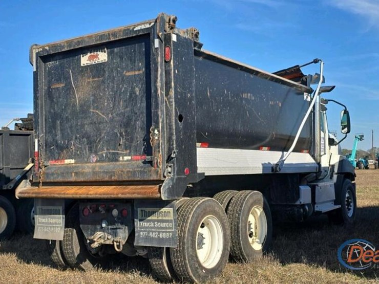 2016-caterpillar-ct660-image-13